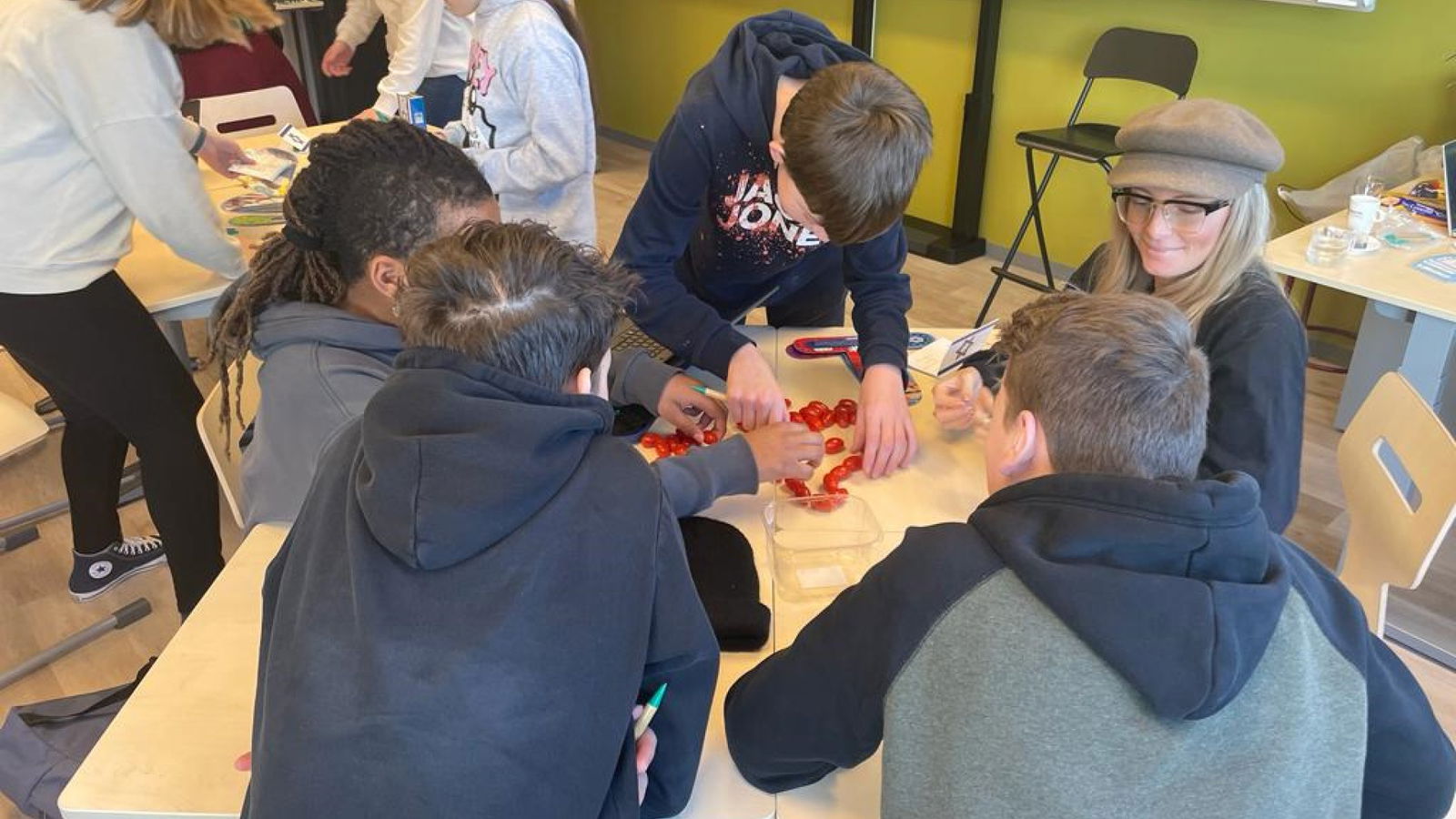 Toe Bisjwat Caravan 2024 - middelbare school Urk opdracht