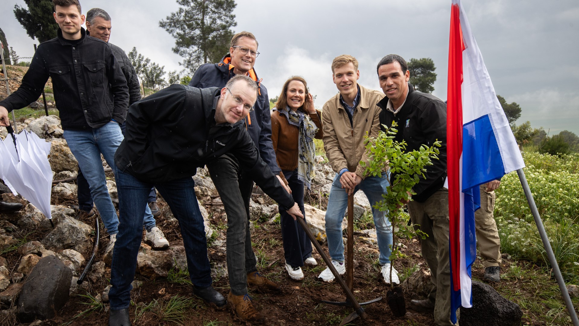 Opening nieuw Christenen voor Israël Park - boom planten
