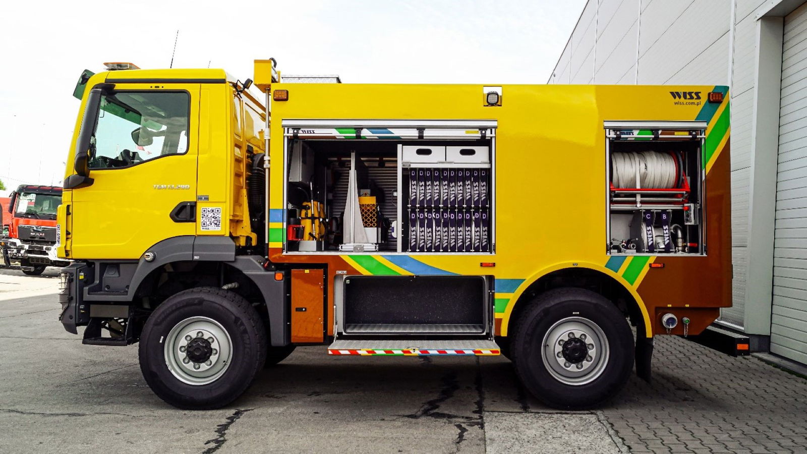 Tweede JNF brandweerwagen geleverd